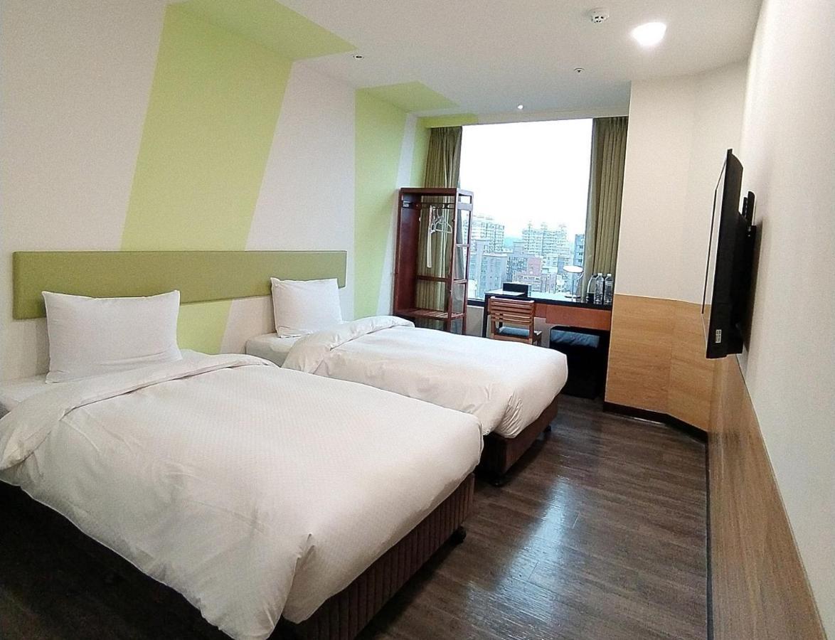 Hotel J Taoyuan Pingzhen 외부 사진