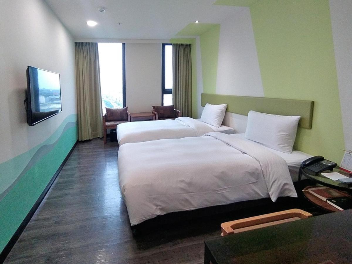 Hotel J Taoyuan Pingzhen 외부 사진